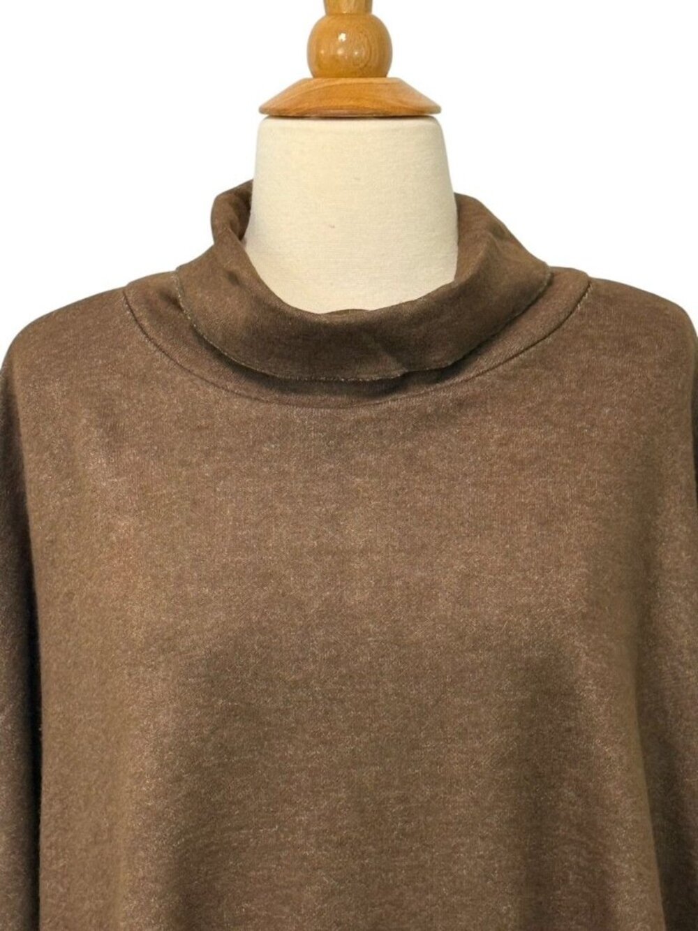 Back in the Saddle Bluff Trail Turtleneck Fringed Poncho Armholes Pocket One Sz - Picture 3 of 11